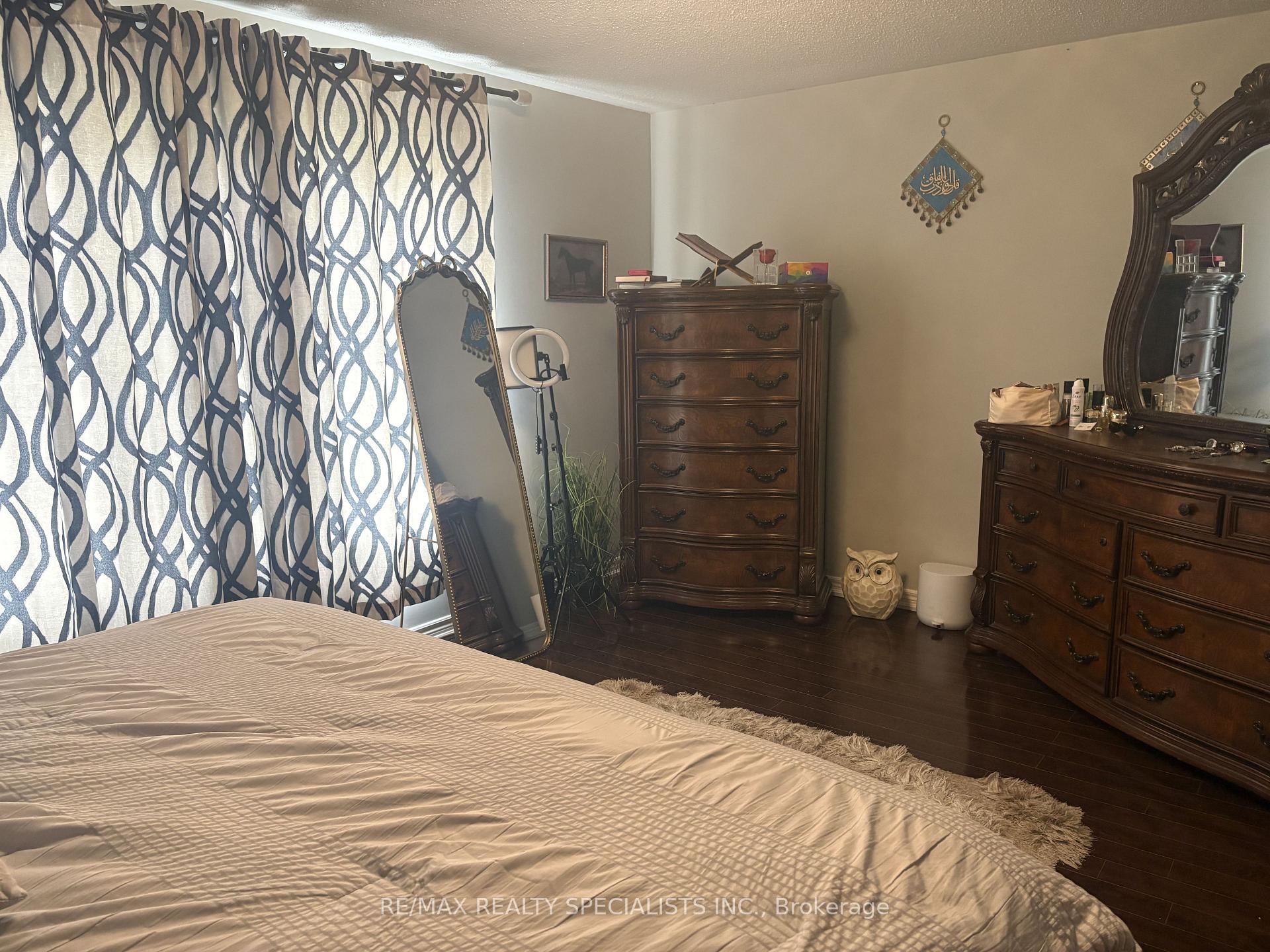 Photo 31 of 3137 Bentley Drive, Mississauga, Churchill Meadows — HOMEH
