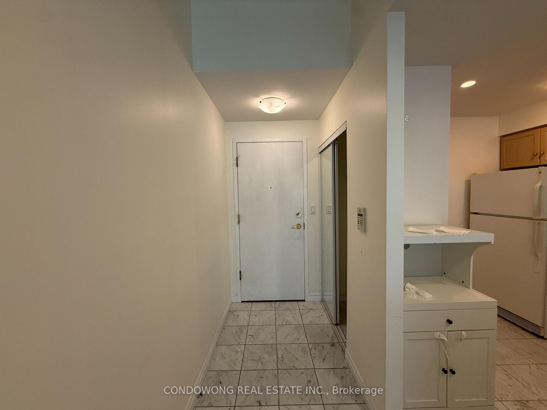 Photo 5 of Unit 1118, 168 Simcoe Street, Toronto, Waterfront Communities — HOMEH