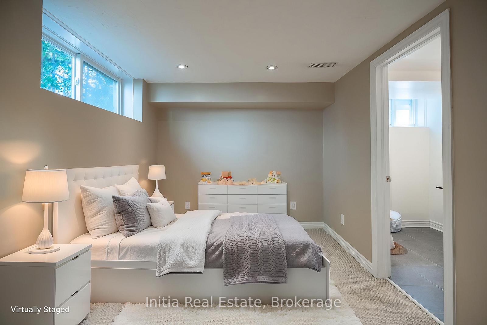 Photo 23 of 53 Burrows Avenue, Etobicoke, Islington-City Centre West — HOMEH