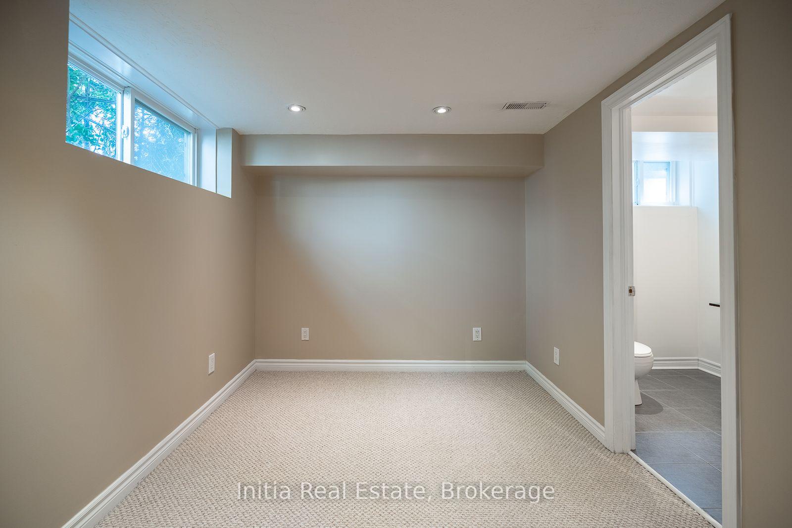Photo 24 of 53 Burrows Avenue, Etobicoke, Islington-City Centre West — HOMEH