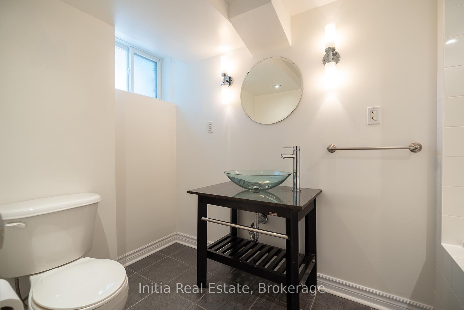 Photo 25 of 53 Burrows Avenue, Etobicoke, Islington-City Centre West — HOMEH