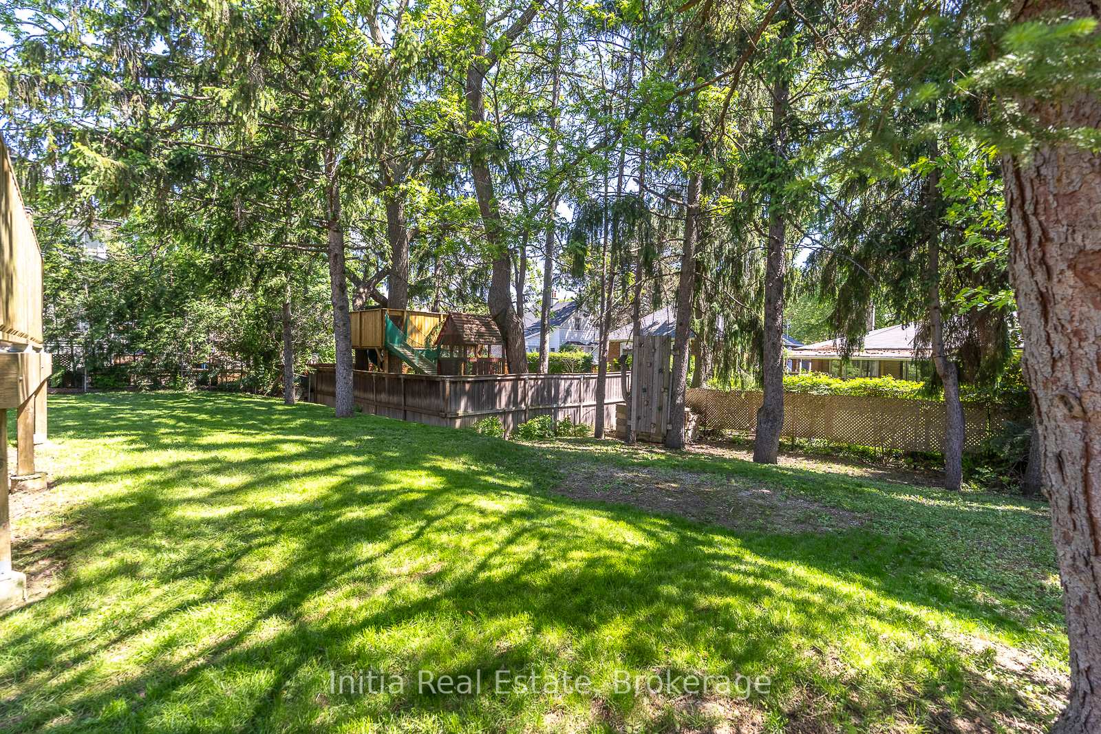 Photo 31 of 53 Burrows Avenue, Etobicoke, Islington-City Centre West — HOMEH