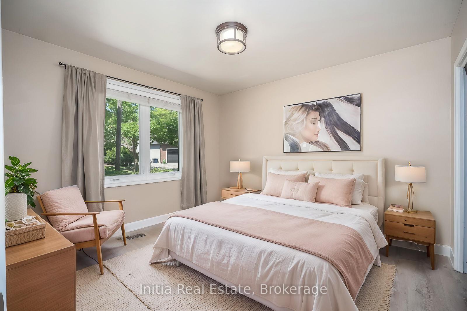 Photo 10 of 53 Burrows Avenue, Etobicoke, Islington-City Centre West — HOMEH