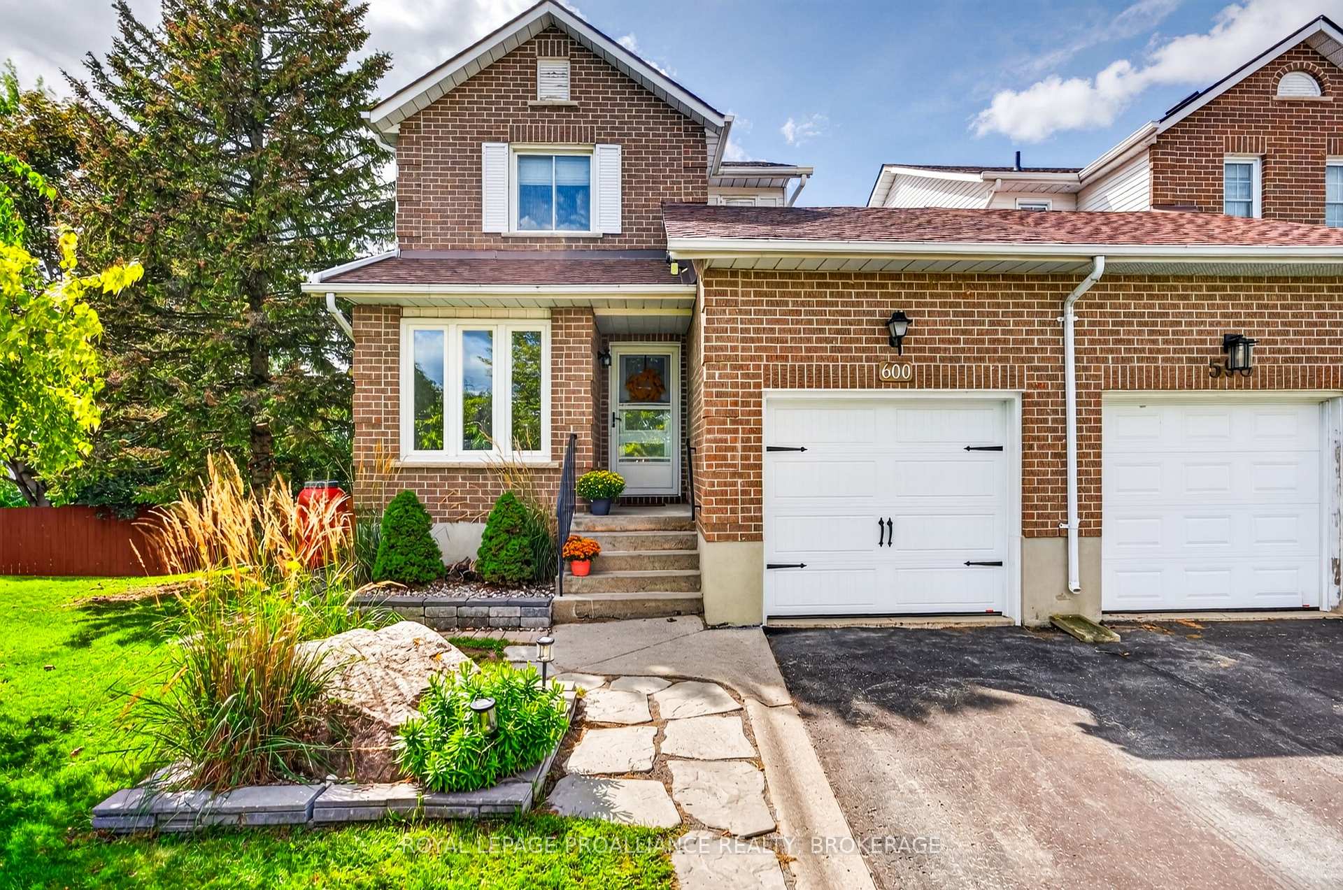 Photo 3 of 600 Whistler Terrace, Kingston, East Gardiners Rd — HOMEH