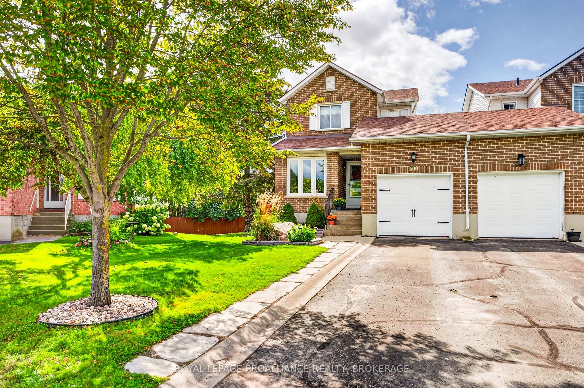Photo 4 of 600 Whistler Terrace, Kingston, East Gardiners Rd — HOMEH