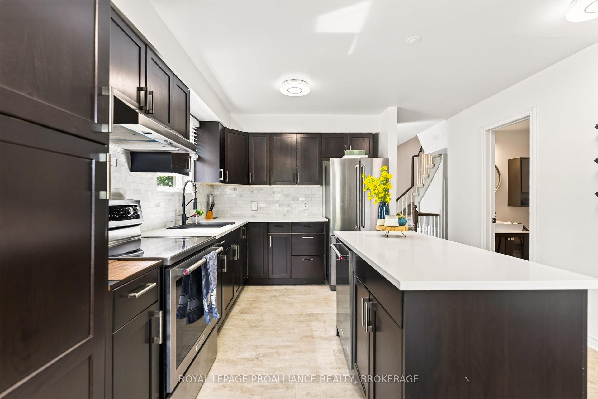 Photo 8 of 600 Whistler Terrace, Kingston, East Gardiners Rd — HOMEH