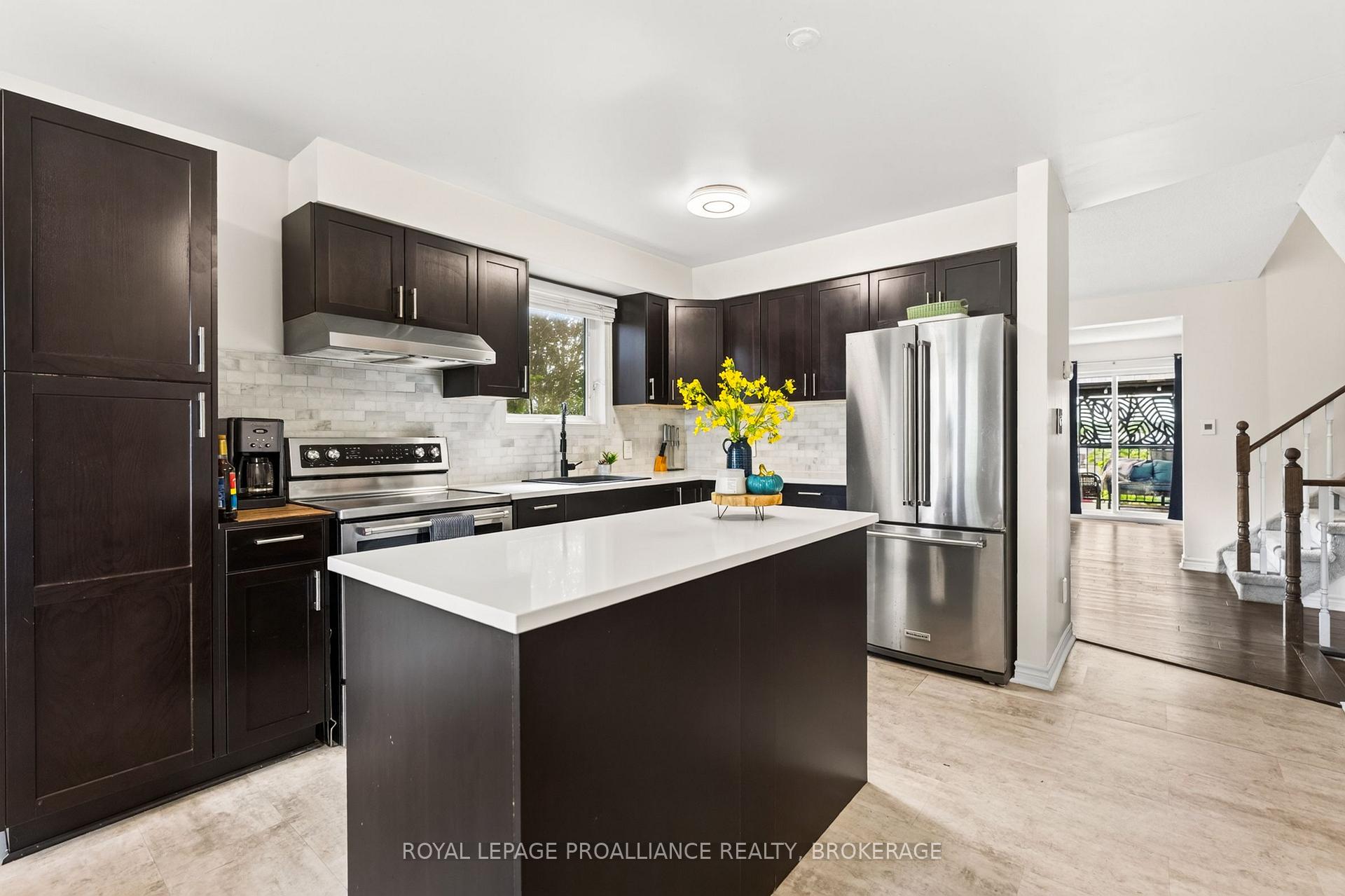 Photo 10 of 600 Whistler Terrace, Kingston, East Gardiners Rd — HOMEH