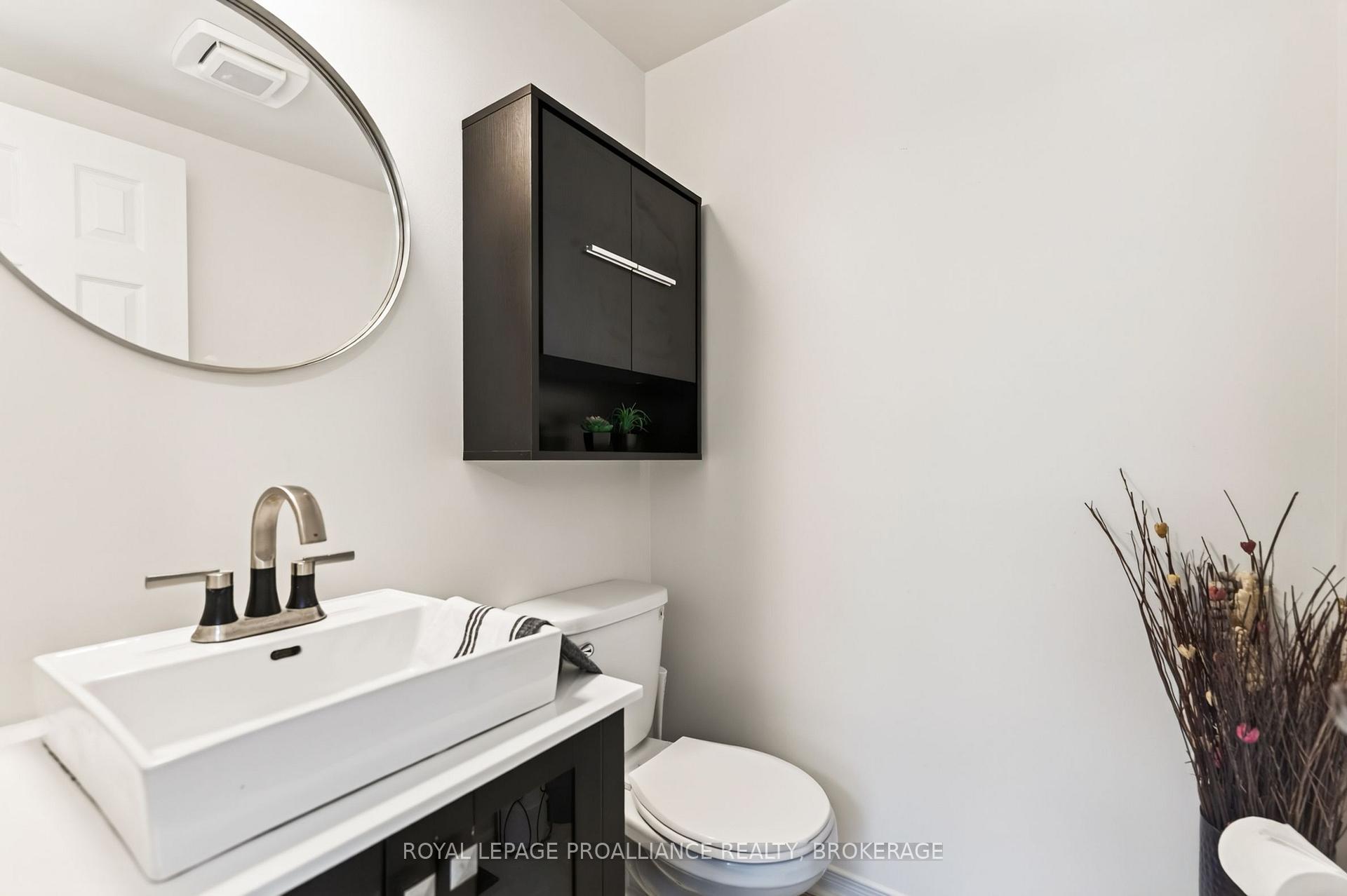 Photo 11 of 600 Whistler Terrace, Kingston, East Gardiners Rd — HOMEH