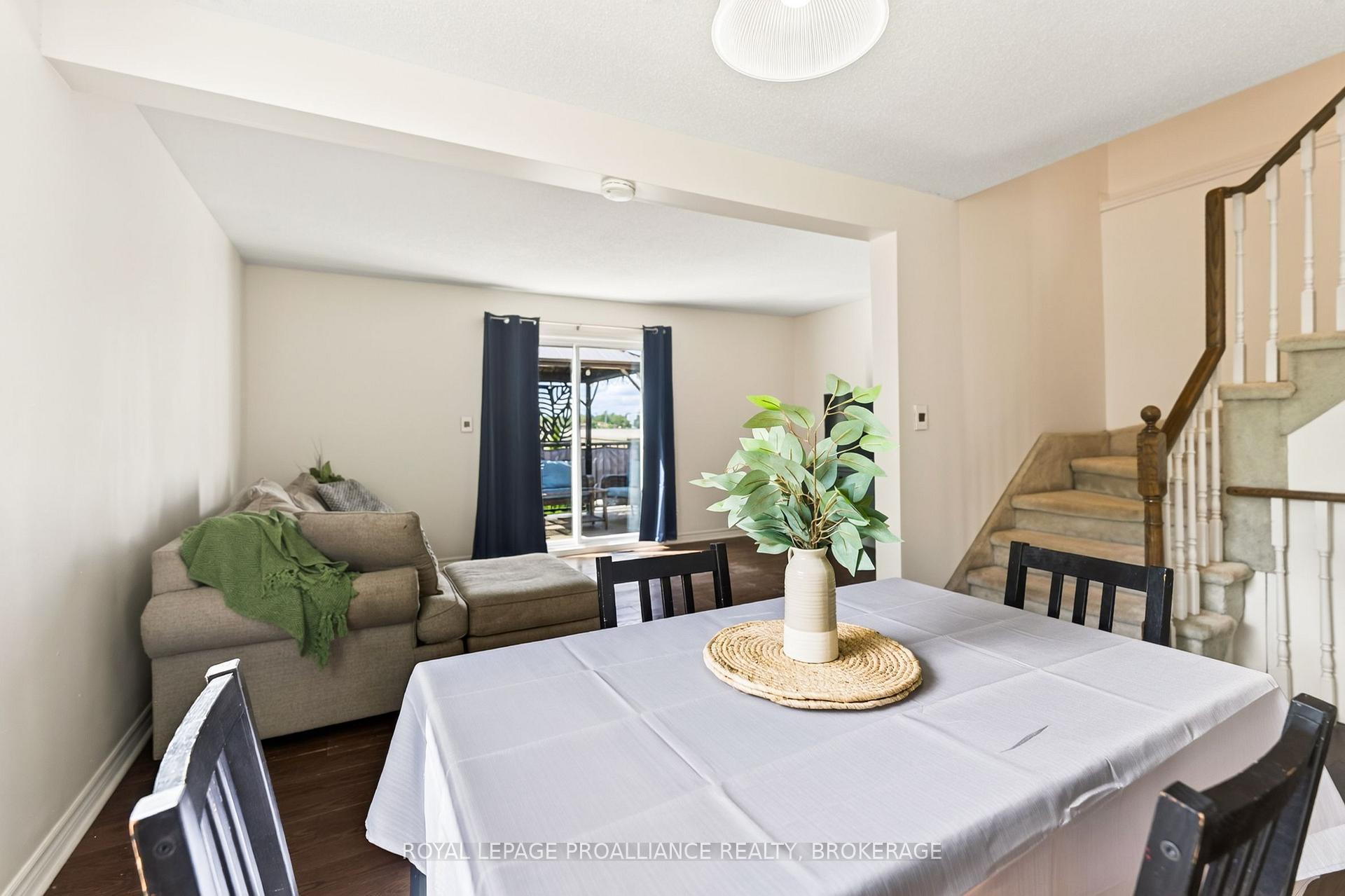 Photo 13 of 600 Whistler Terrace, Kingston, East Gardiners Rd — HOMEH