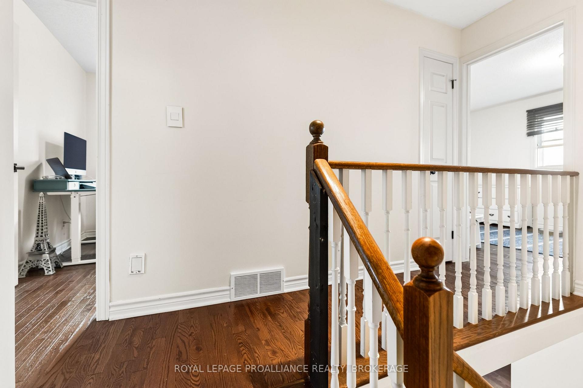 Photo 17 of 600 Whistler Terrace, Kingston, East Gardiners Rd — HOMEH
