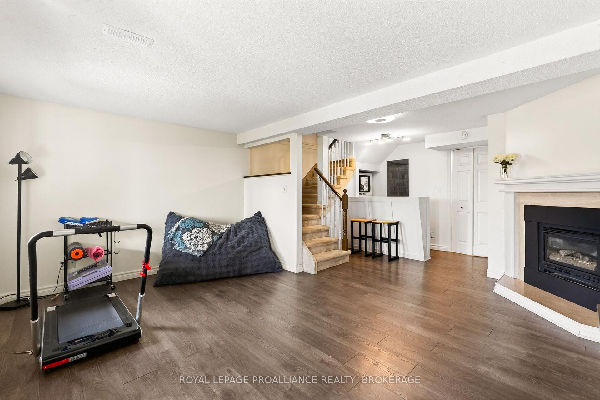 Photo 29 of 600 Whistler Terrace, Kingston, East Gardiners Rd — HOMEH