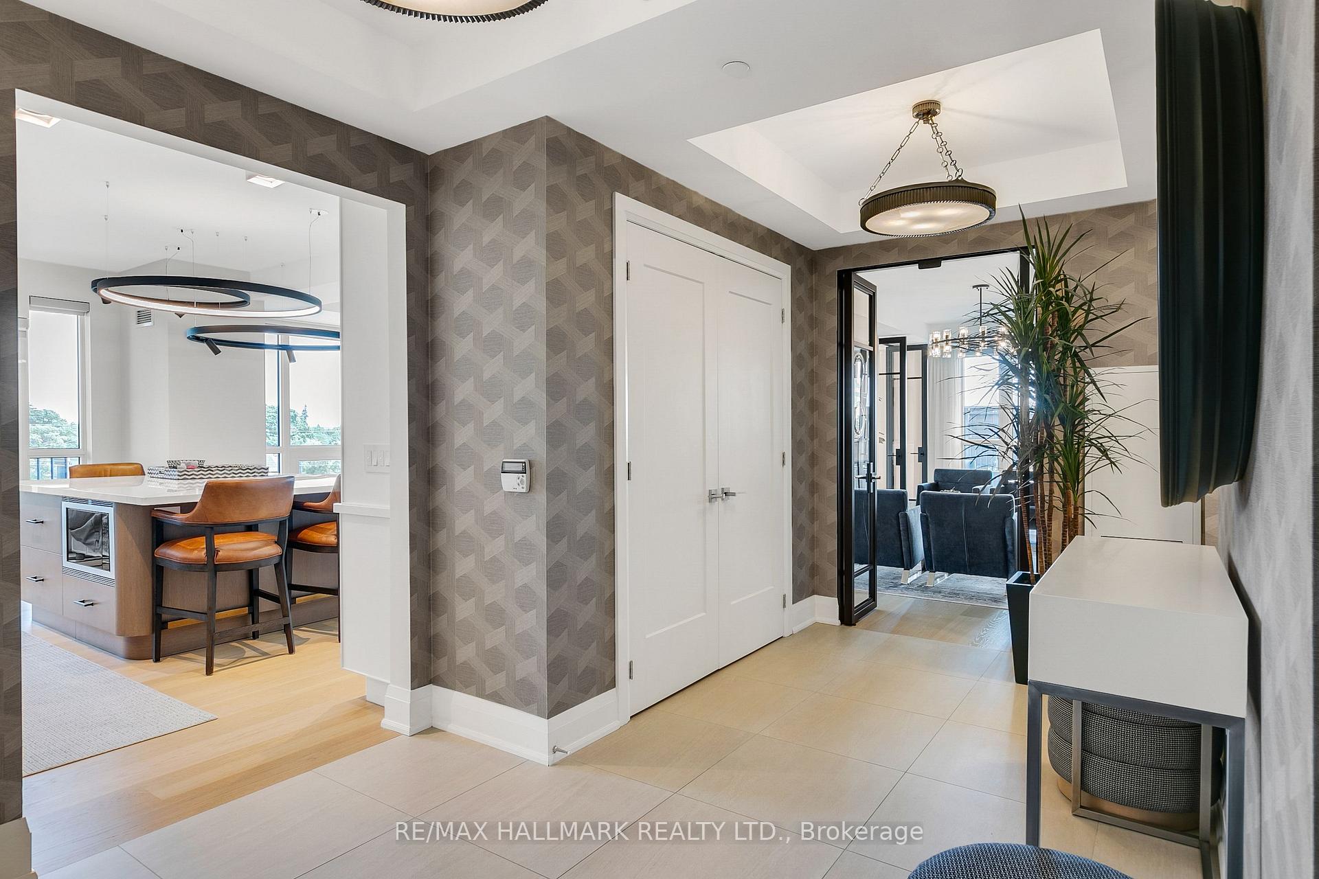 Photo 5 of Unit 406, 1700 Avenue Road, Toronto, Bedford Park-Nortown — HOMEH
