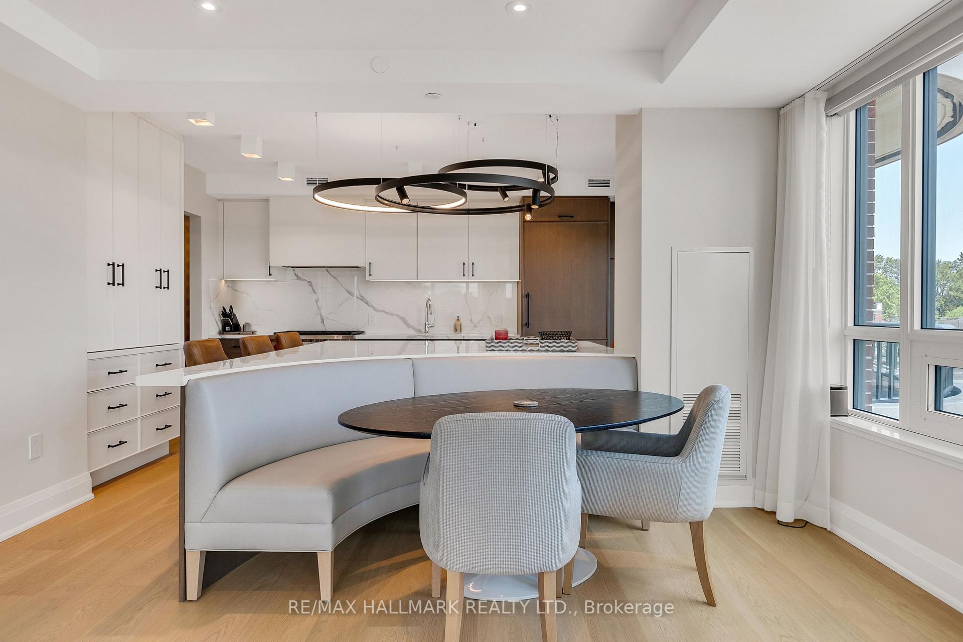 Photo 18 of Unit 406, 1700 Avenue Road, Toronto, Bedford Park-Nortown — HOMEH