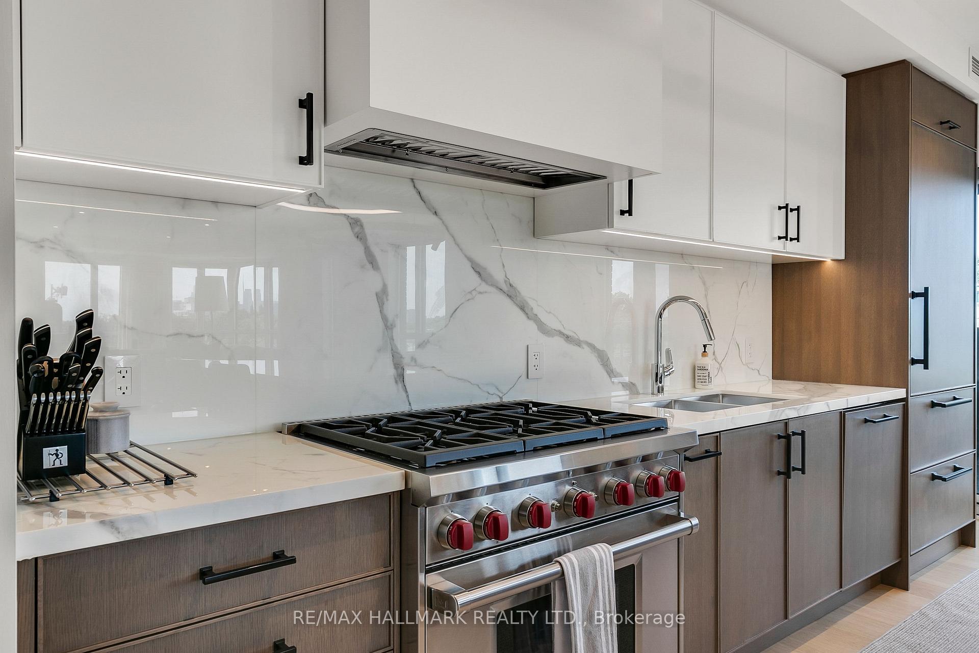Photo 22 of Unit 406, 1700 Avenue Road, Toronto, Bedford Park-Nortown — HOMEH