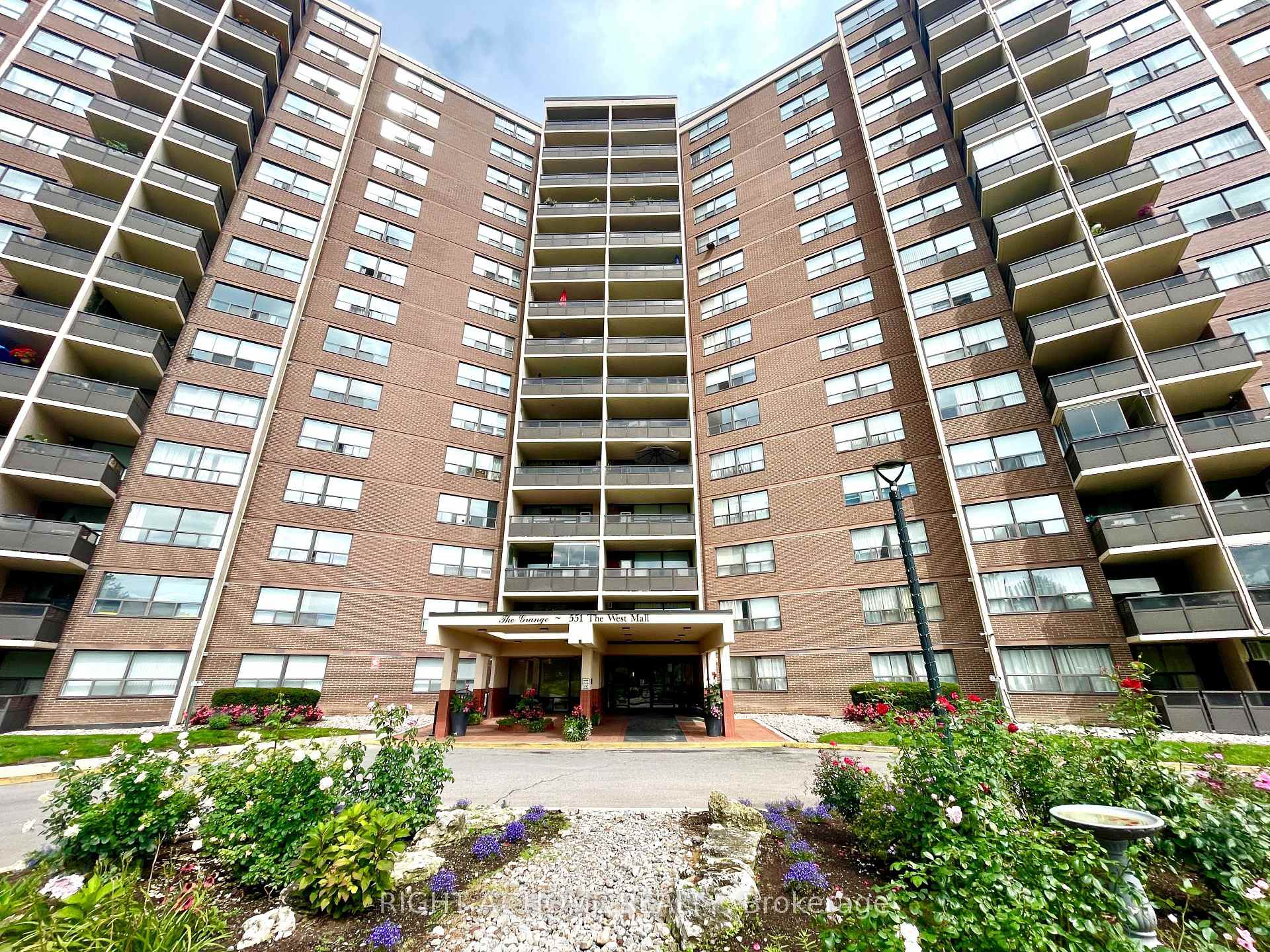 Photo 1 of Unit 1418, 551 The West Mall, Etobicoke, Etobicoke West Mall — HOMEH