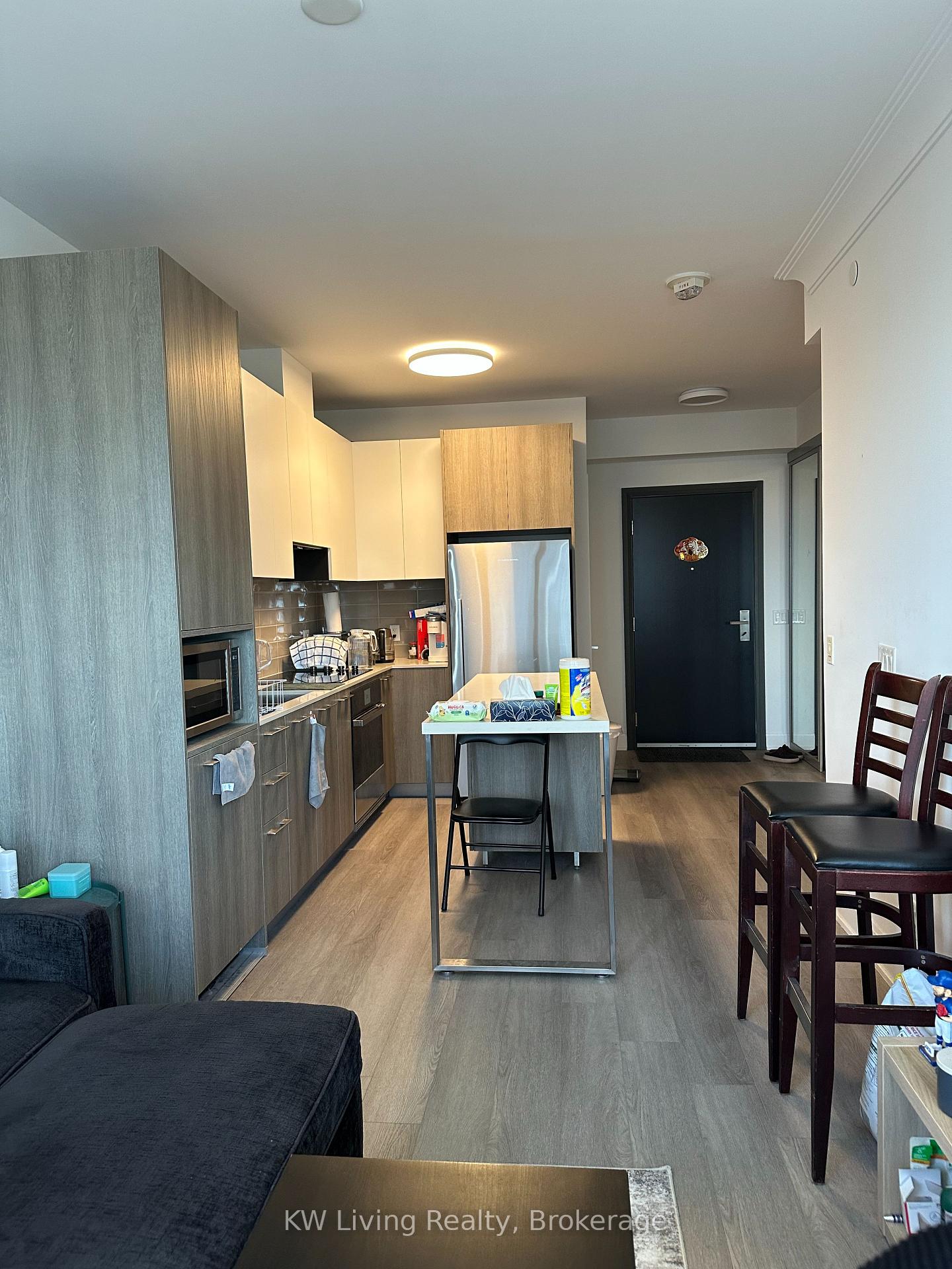 Photo 5 of Unit 2003, 38 Water Walk Drive, Markham, Unionville — HOMEH
