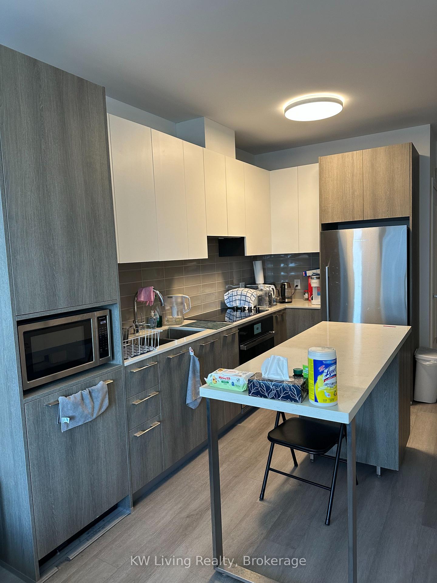 Photo 7 of Unit 2003, 38 Water Walk Drive, Markham, Unionville — HOMEH