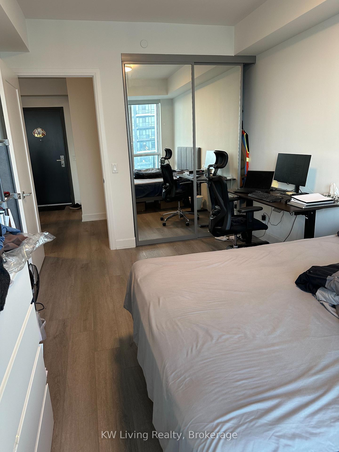 Photo 9 of Unit 2003, 38 Water Walk Drive, Markham, Unionville — HOMEH