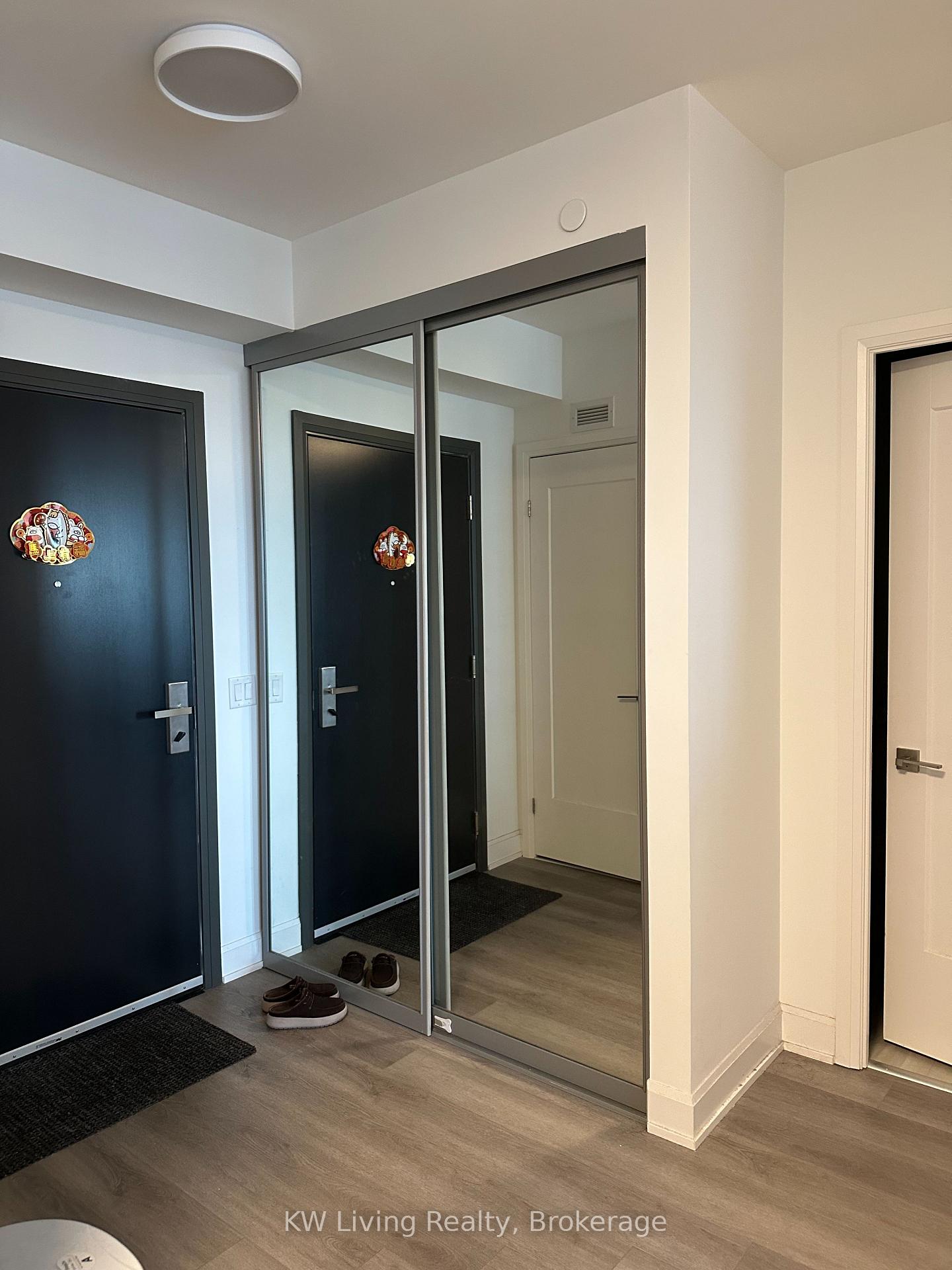 Photo 13 of Unit 2003, 38 Water Walk Drive, Markham, Unionville — HOMEH