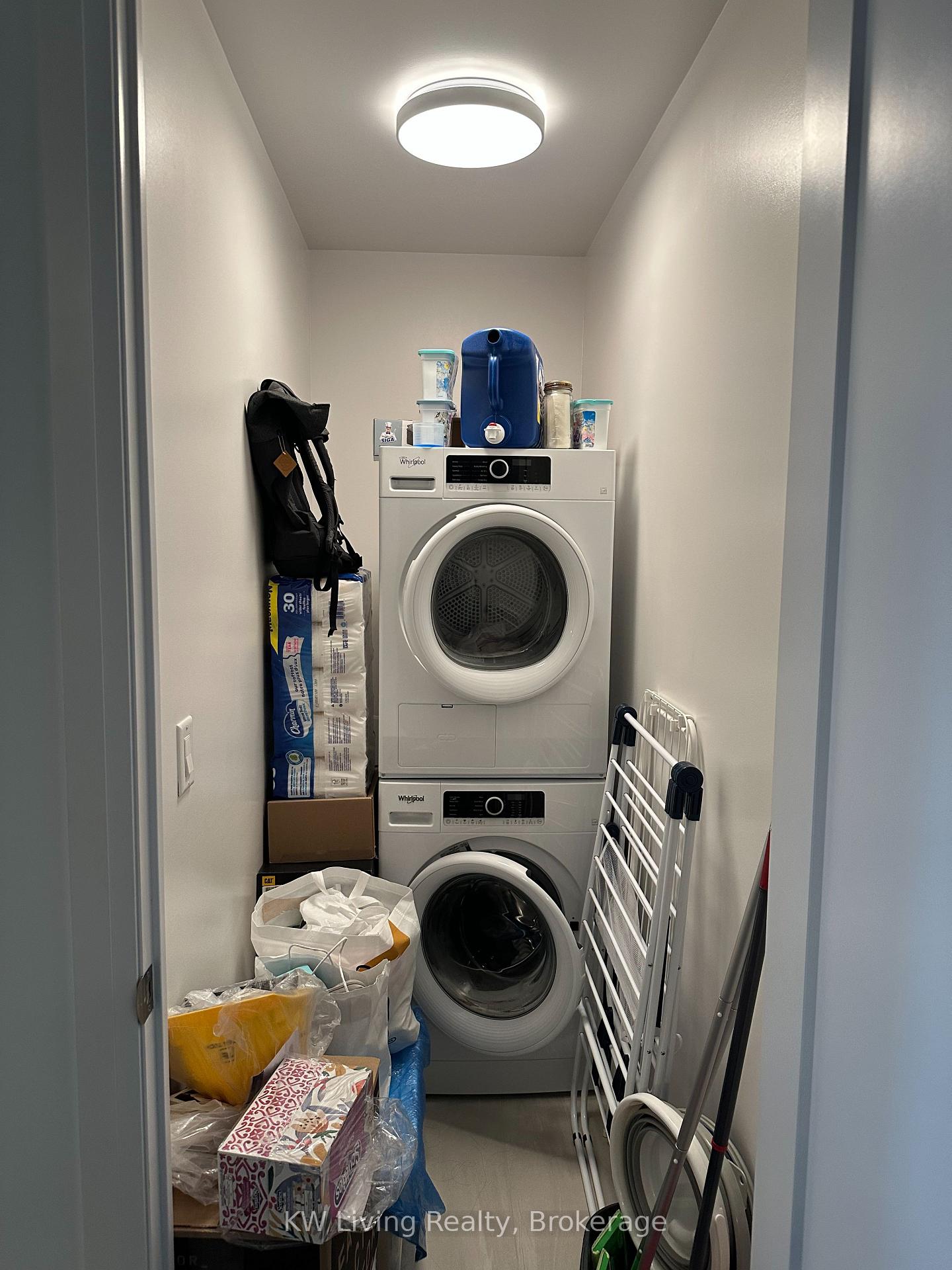 Photo 16 of Unit 2003, 38 Water Walk Drive, Markham, Unionville — HOMEH