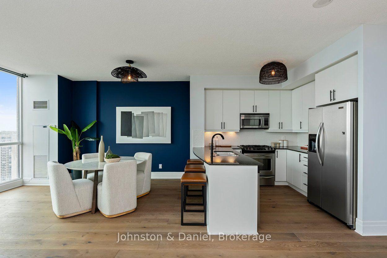 Photo 11 of Unit 3806, 16 Yonge Street, Toronto, Waterfront Communities — HOMEH