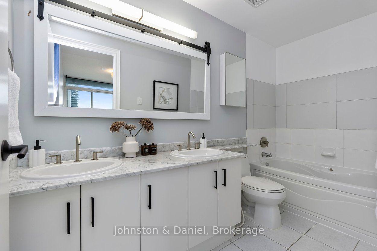 Photo 33 of Unit 3806, 16 Yonge Street, Toronto, Waterfront Communities — HOMEH