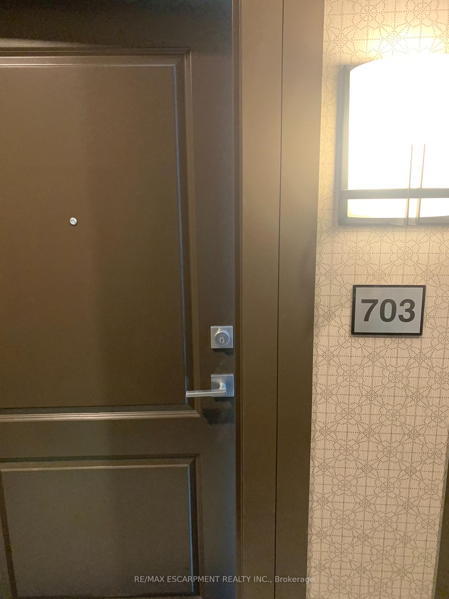Photo 3 of Unit 703, 450 Dundas Street E, Hamilton, Waterdown — HOMEH