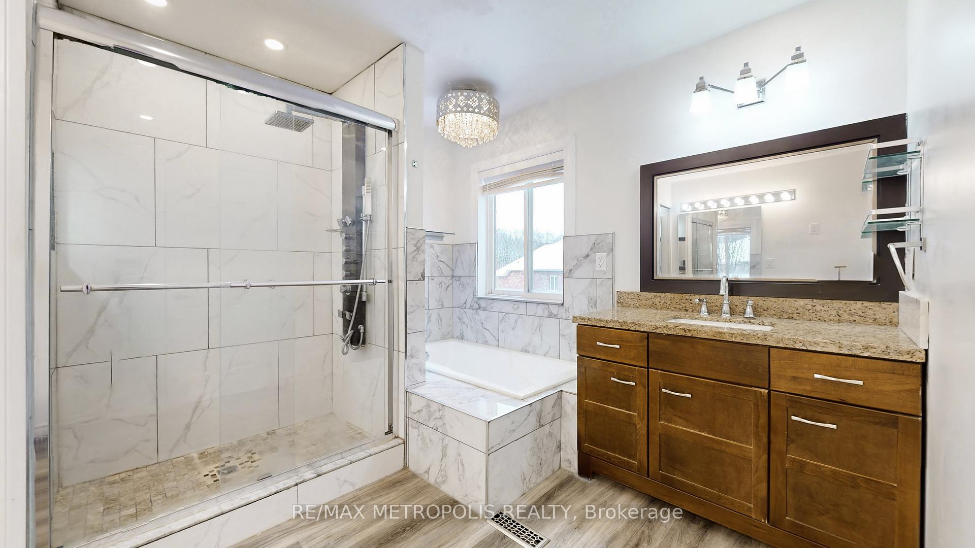 Photo 24 of 183 Valmont Court, Hamilton, Ancaster — HOMEH