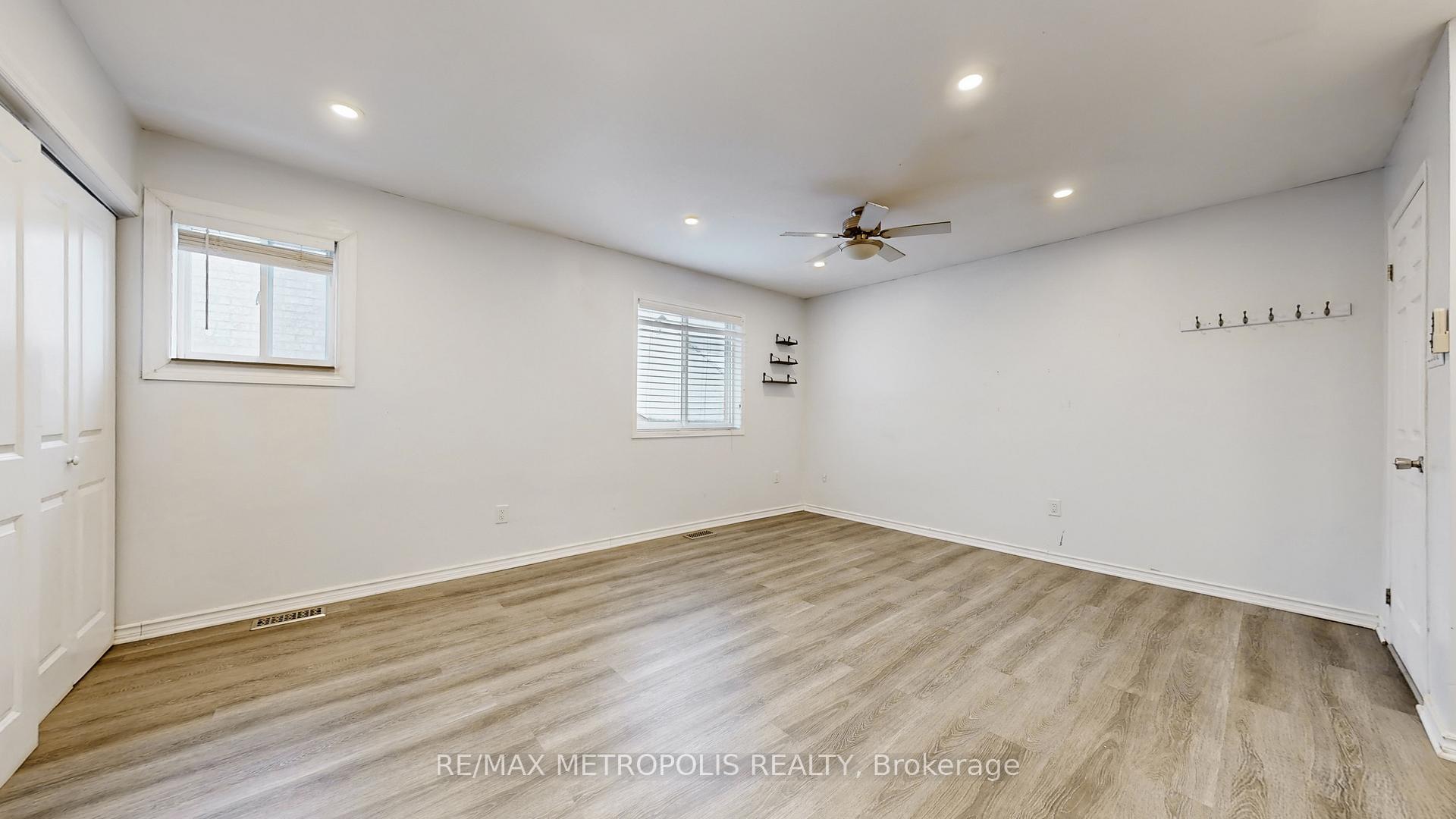Photo 26 of 183 Valmont Court, Hamilton, Ancaster — HOMEH