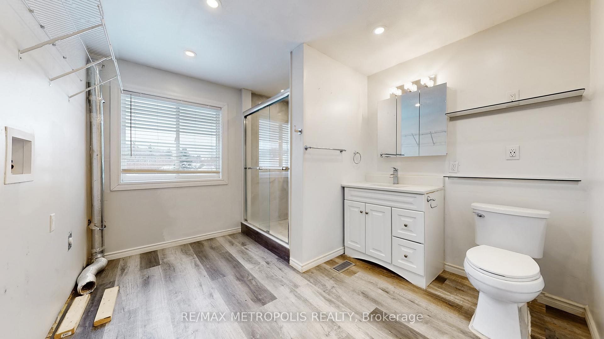Photo 28 of 183 Valmont Court, Hamilton, Ancaster — HOMEH