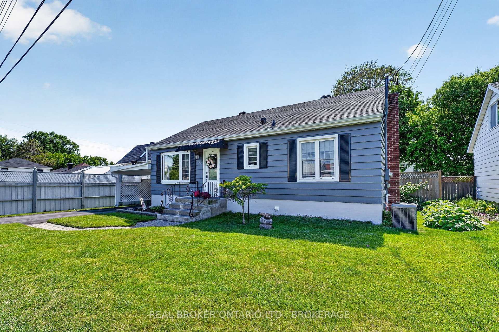 Photo 3 of 506 Rivier Place, Cornwall, Cornwall — HOMEH