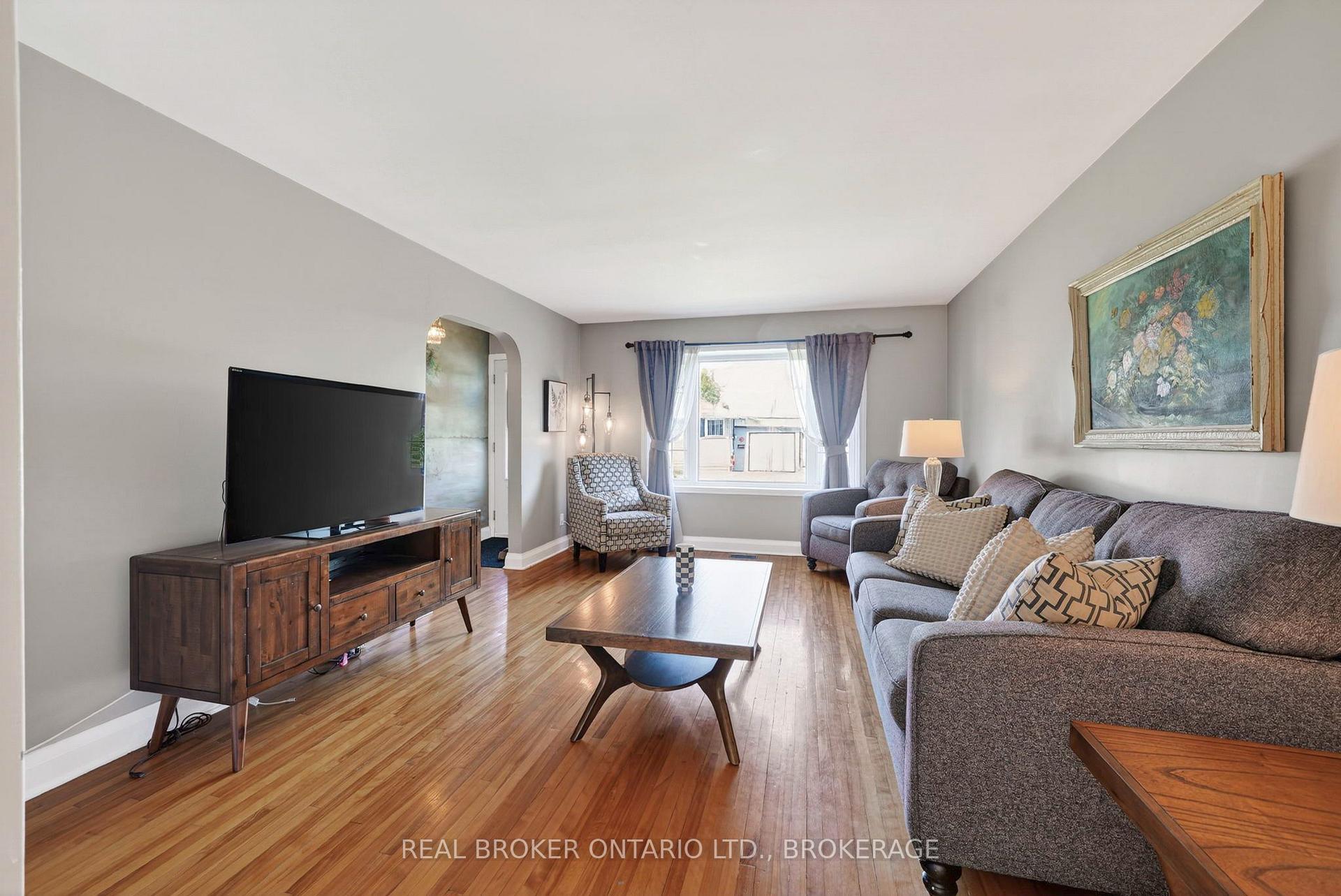Photo 9 of 506 Rivier Place, Cornwall, Cornwall — HOMEH