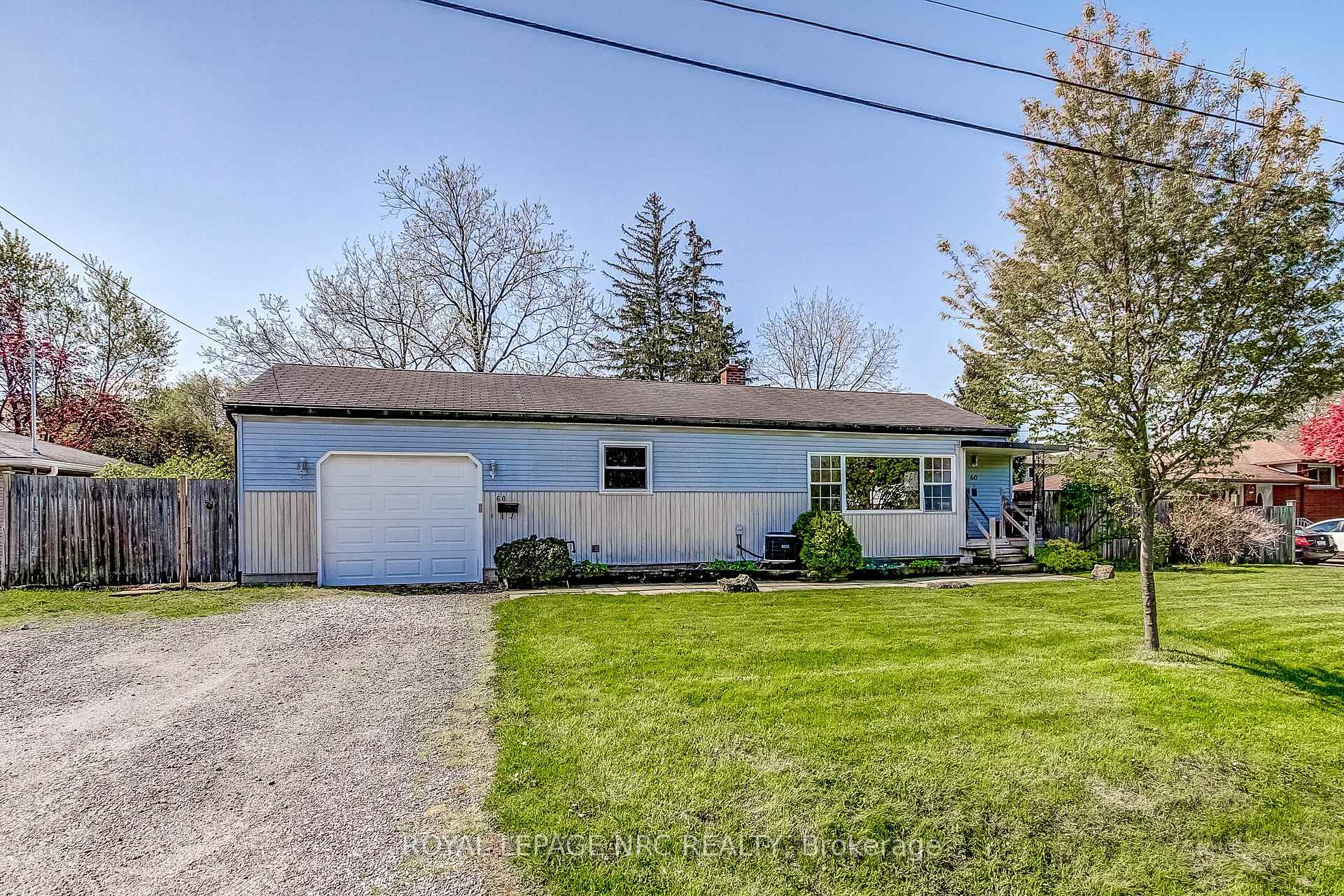 Photo 7 of 60 Valley Road, St. Catharines, Rykert/Vansickle — HOMEH
