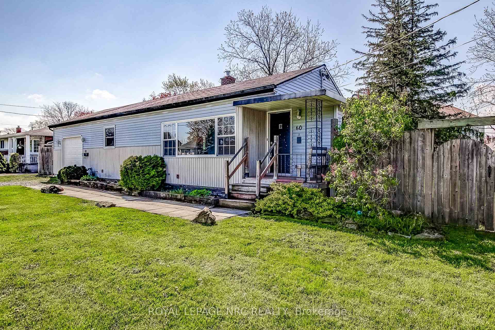 Photo 8 of 60 Valley Road, St. Catharines, Rykert/Vansickle — HOMEH