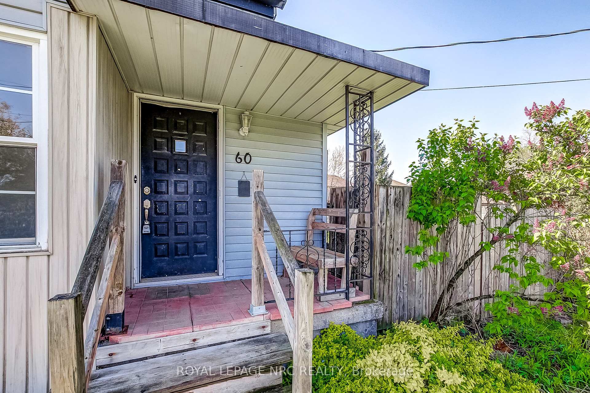 Photo 9 of 60 Valley Road, St. Catharines, Rykert/Vansickle — HOMEH