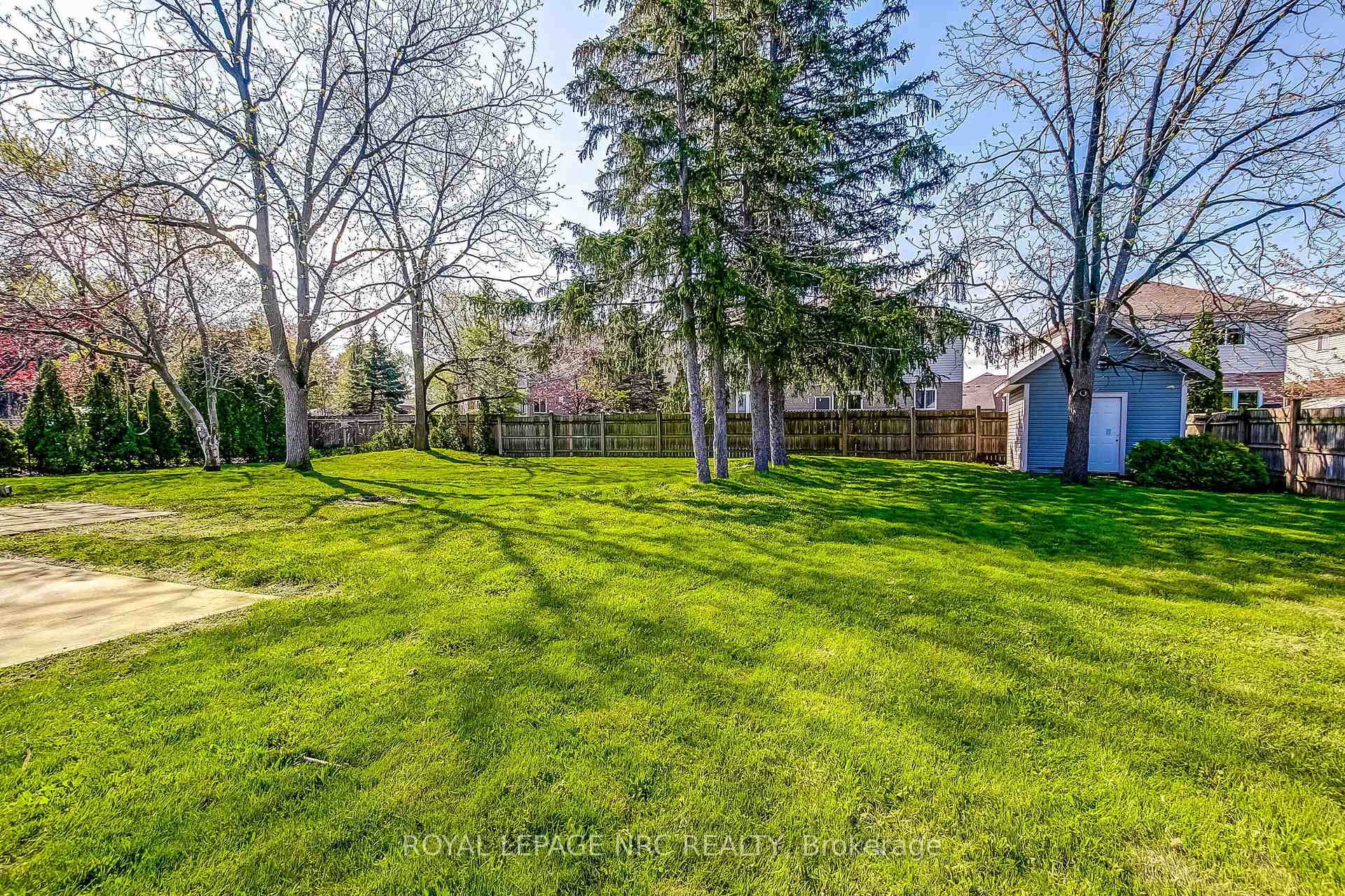 Photo 28 of 60 Valley Road, St. Catharines, Rykert/Vansickle — HOMEH
