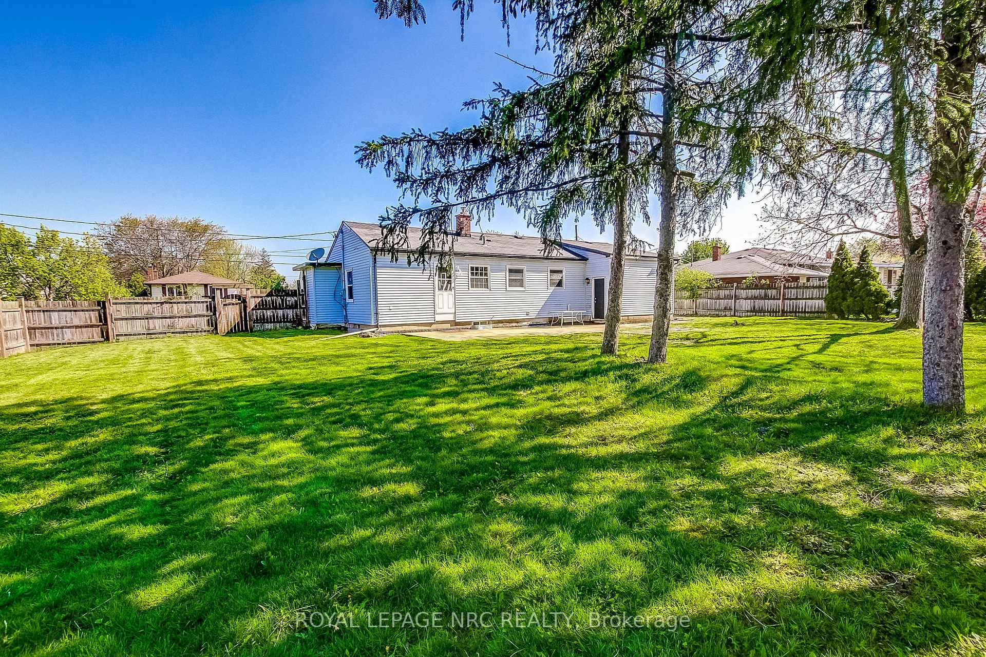 Photo 30 of 60 Valley Road, St. Catharines, Rykert/Vansickle — HOMEH
