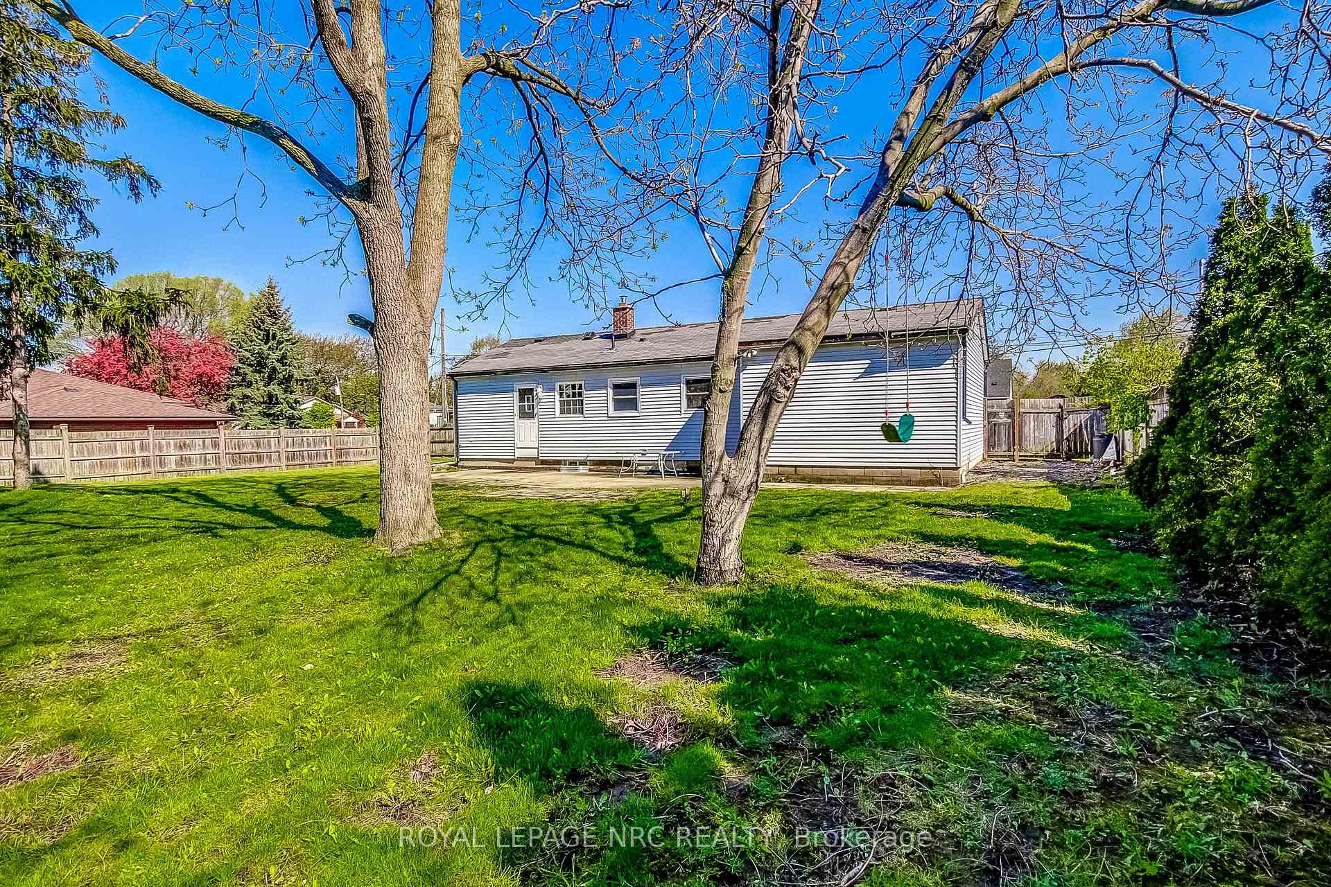 Photo 31 of 60 Valley Road, St. Catharines, Rykert/Vansickle — HOMEH