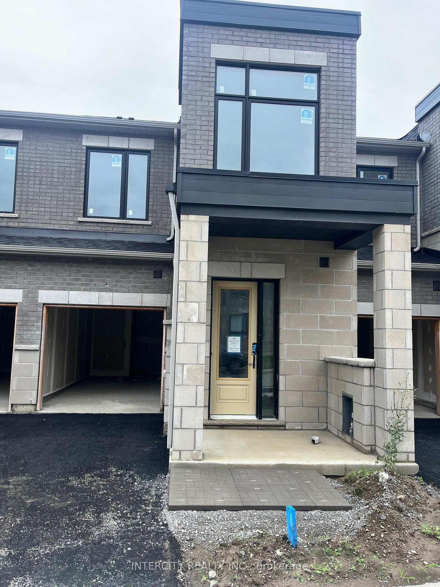 Photo of Unit (Block 231 Unit 3), 13 Robert Eaton Avenue