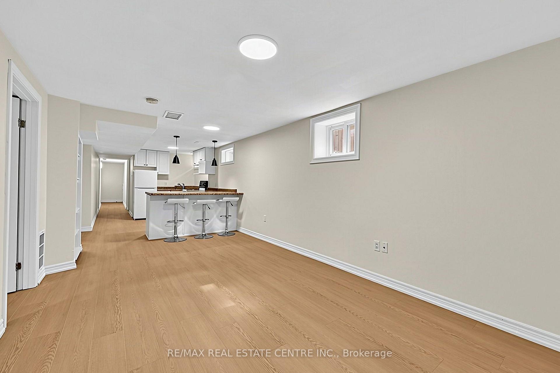 Photo 30 of 175 Burbank Crescent, Orangeville — HOMEH