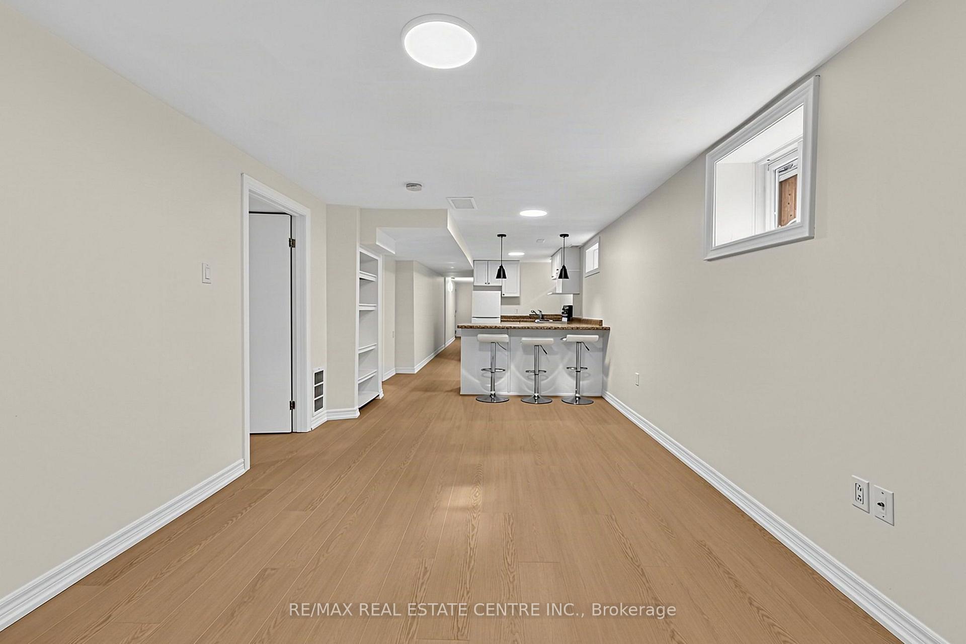Photo 31 of 175 Burbank Crescent, Orangeville — HOMEH