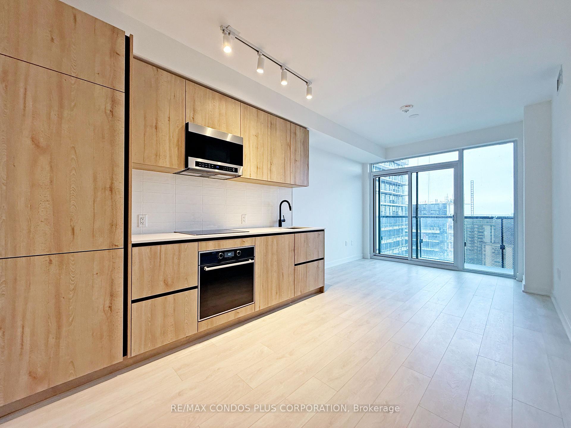Photo 3 of Unit 2908, 117 Broadway Avenue, Toronto, Mount Pleasant West — HOMEH