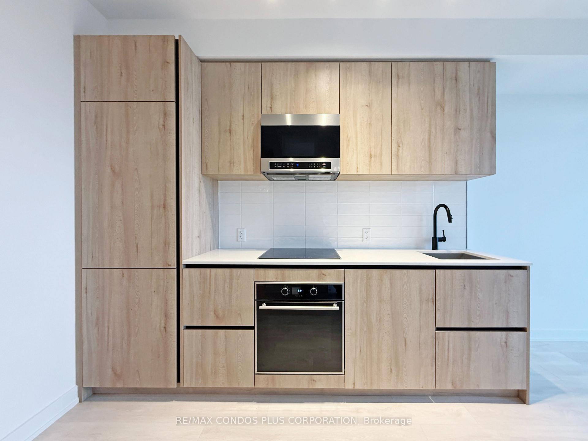 Photo 4 of Unit 2908, 117 Broadway Avenue, Toronto, Mount Pleasant West — HOMEH