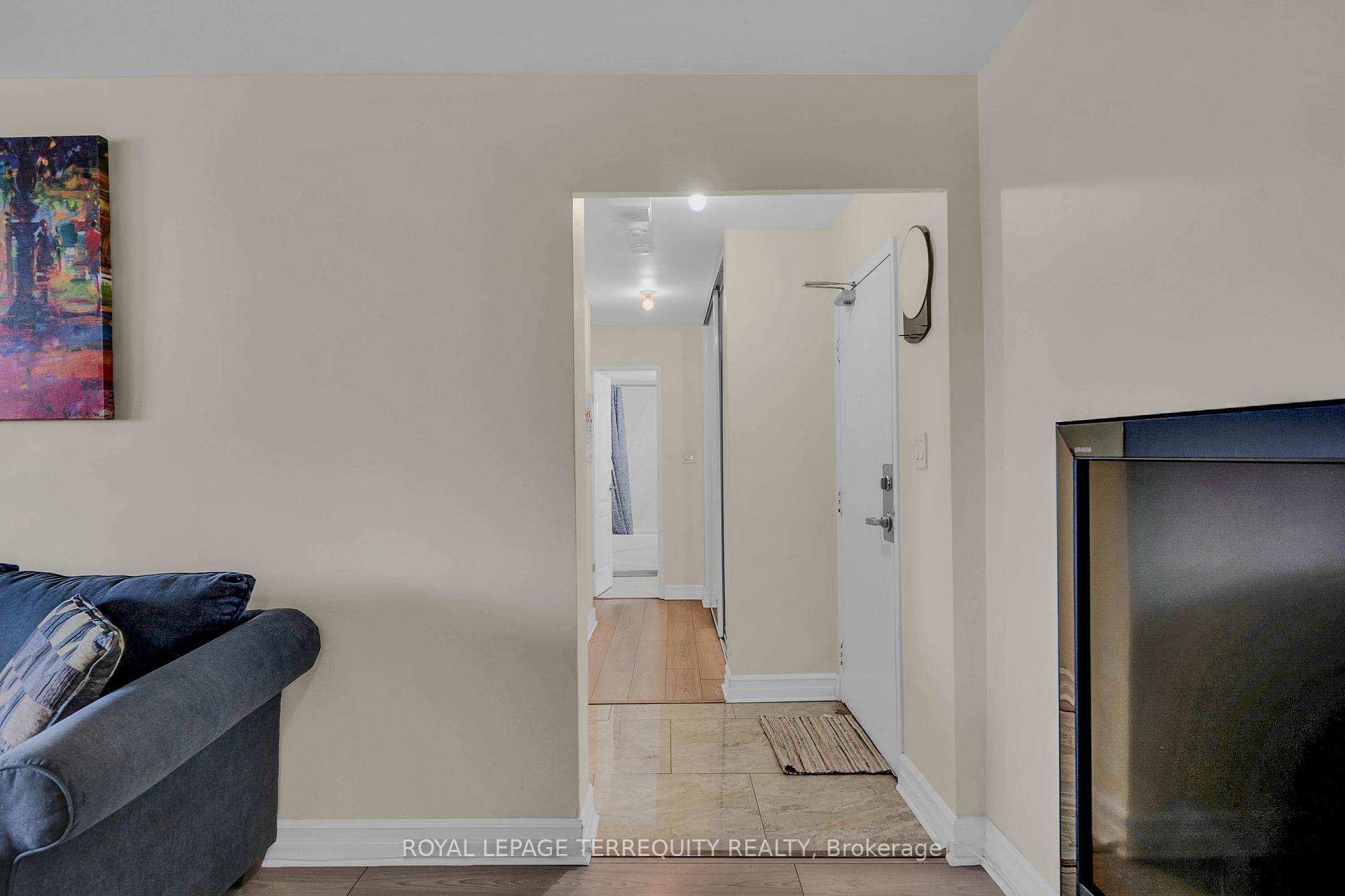 Photo 6 of Unit 1703, 1 Massey Square, Toronto, Crescent Town — HOMEH