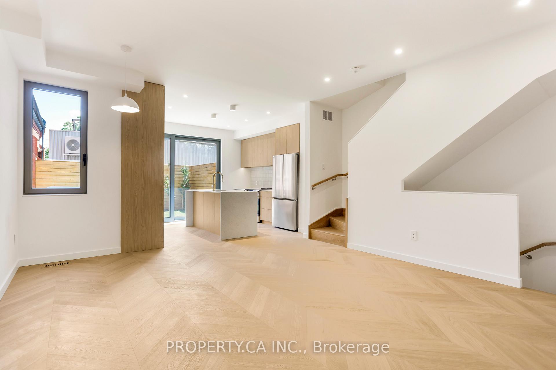 Photo 2 of Unit Unit #2, 301 Keele Street, Toronto, Junction Area — HOMEH