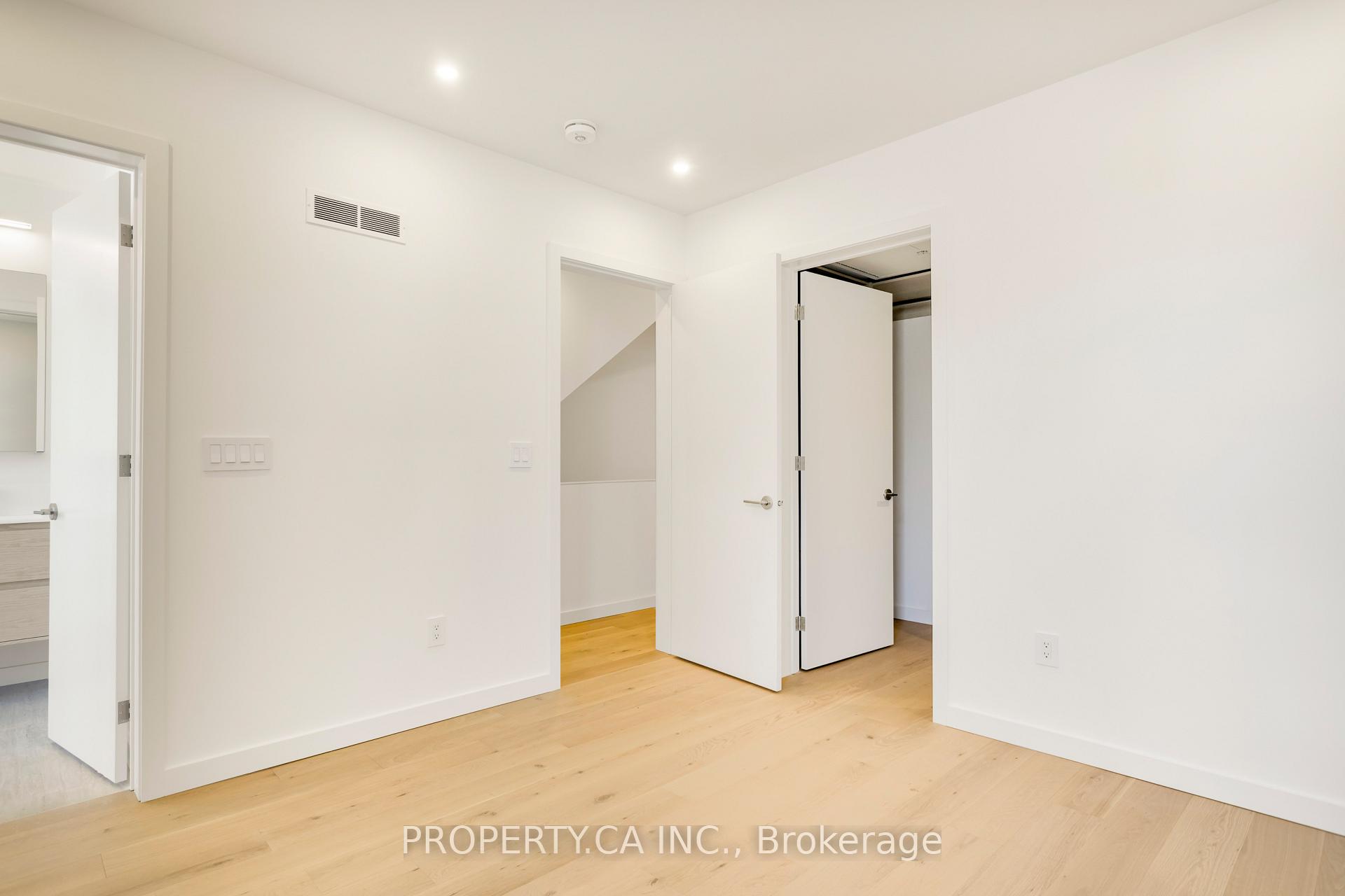 Photo 25 of Unit Unit #2, 301 Keele Street, Toronto, Junction Area — HOMEH