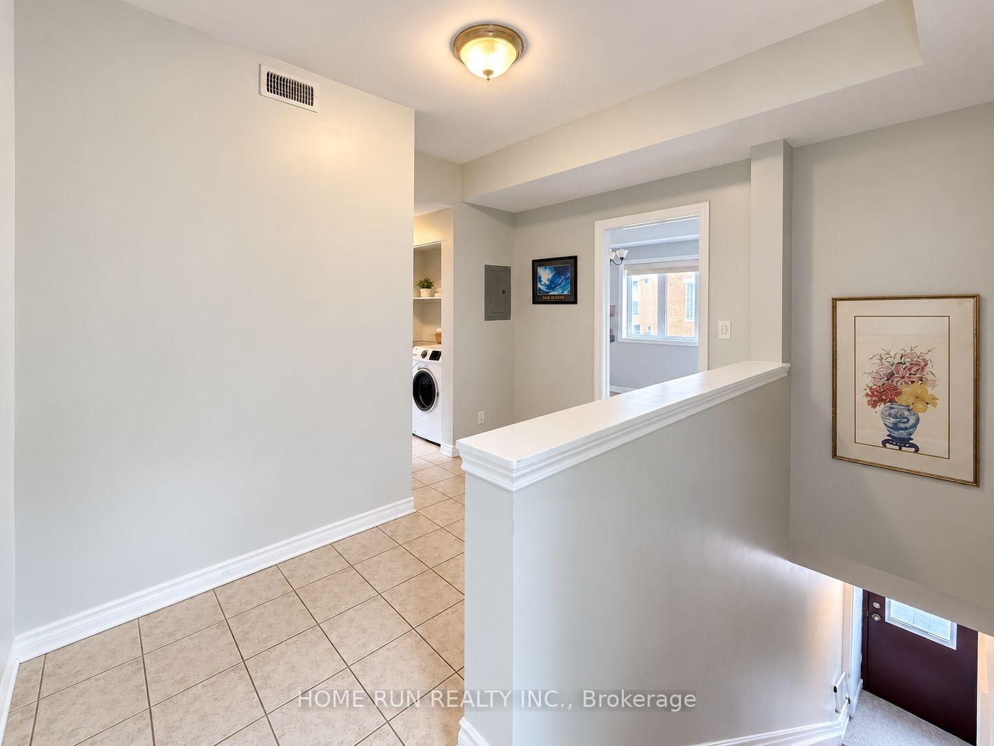 Photo 3 of 100 Blackburn Avenue, Ottawa, Sandy Hill — HOMEH
