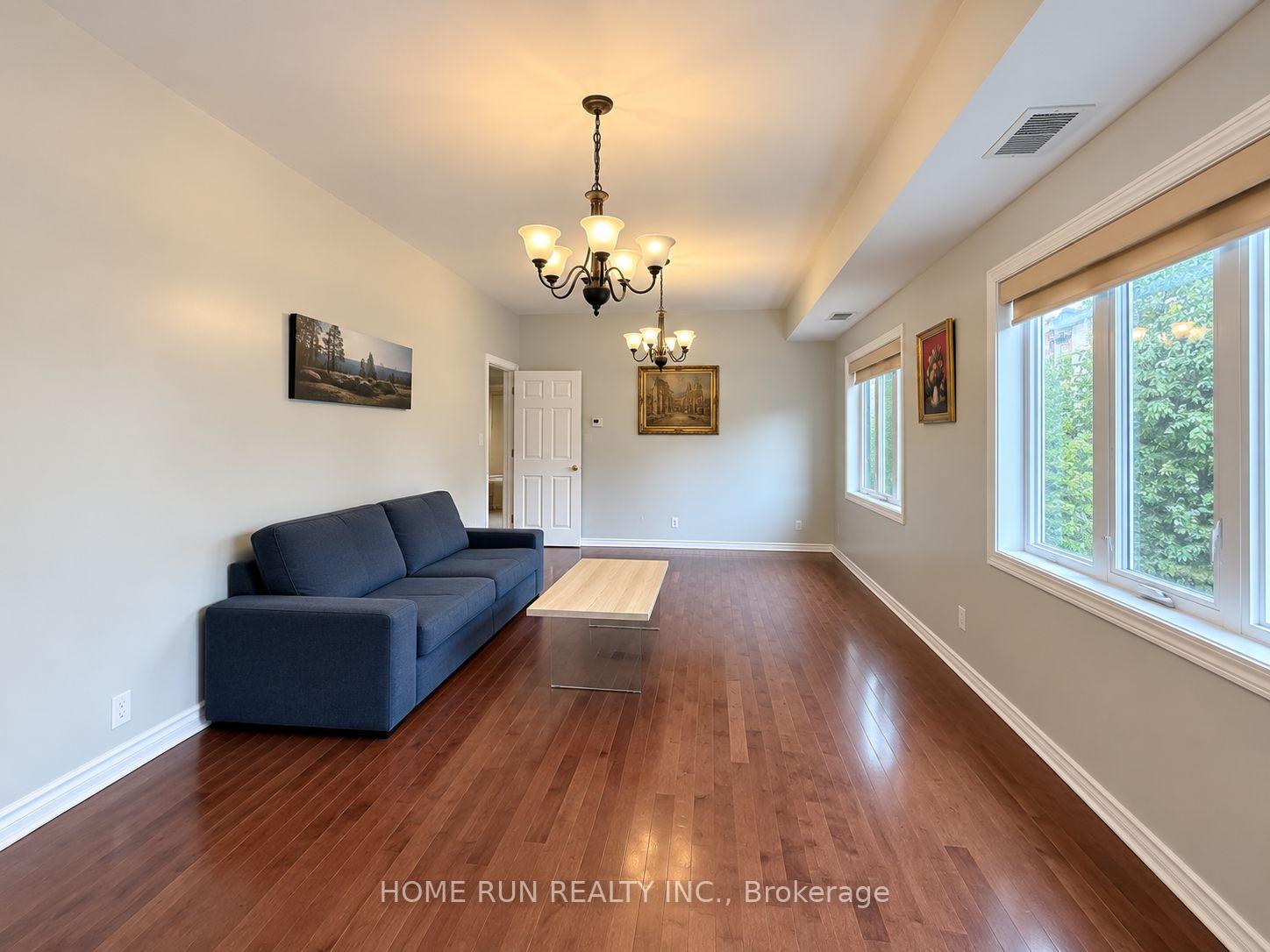 Photo 4 of 100 Blackburn Avenue, Ottawa, Sandy Hill — HOMEH