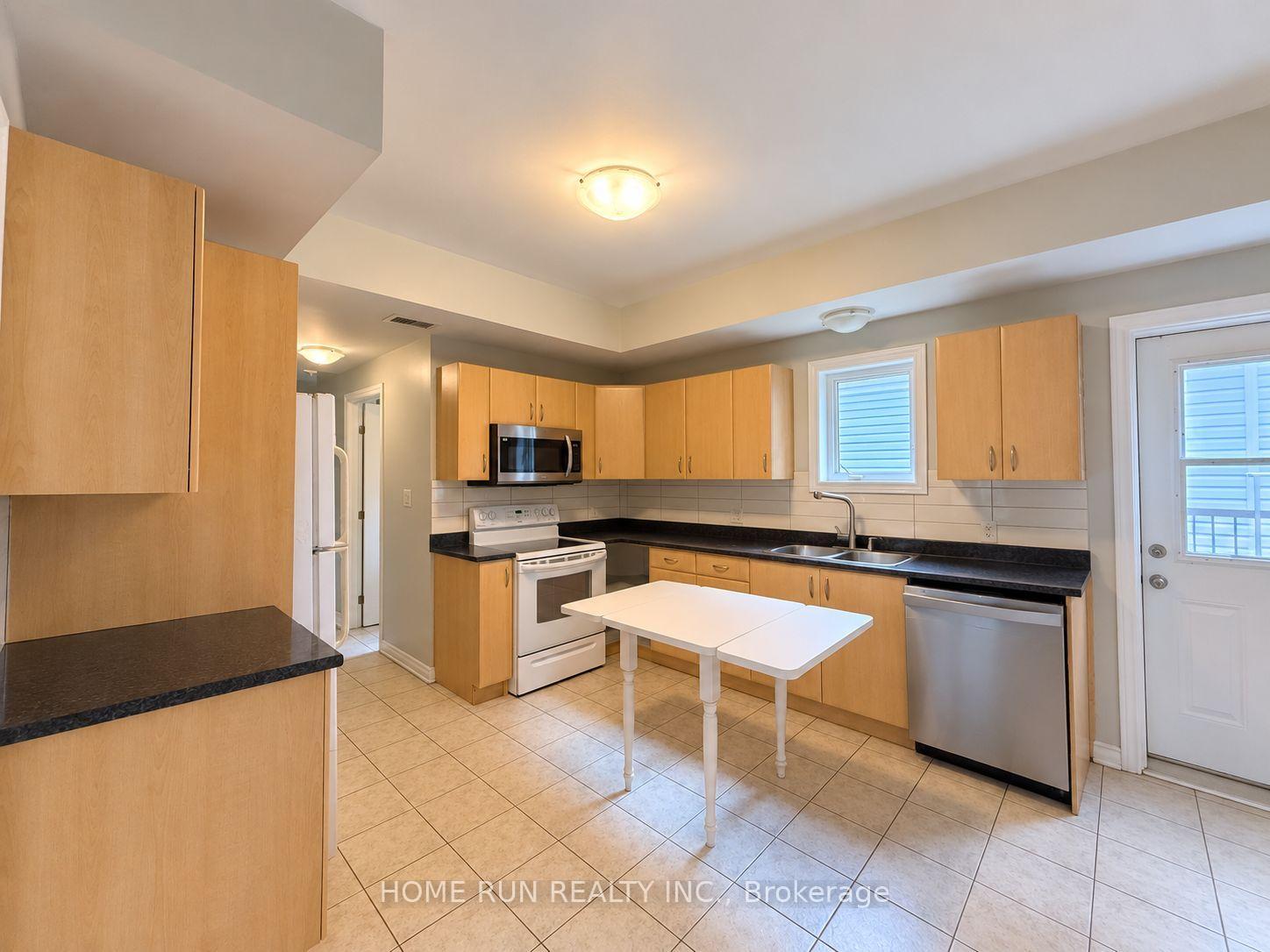 Photo 6 of 100 Blackburn Avenue, Ottawa, Sandy Hill — HOMEH