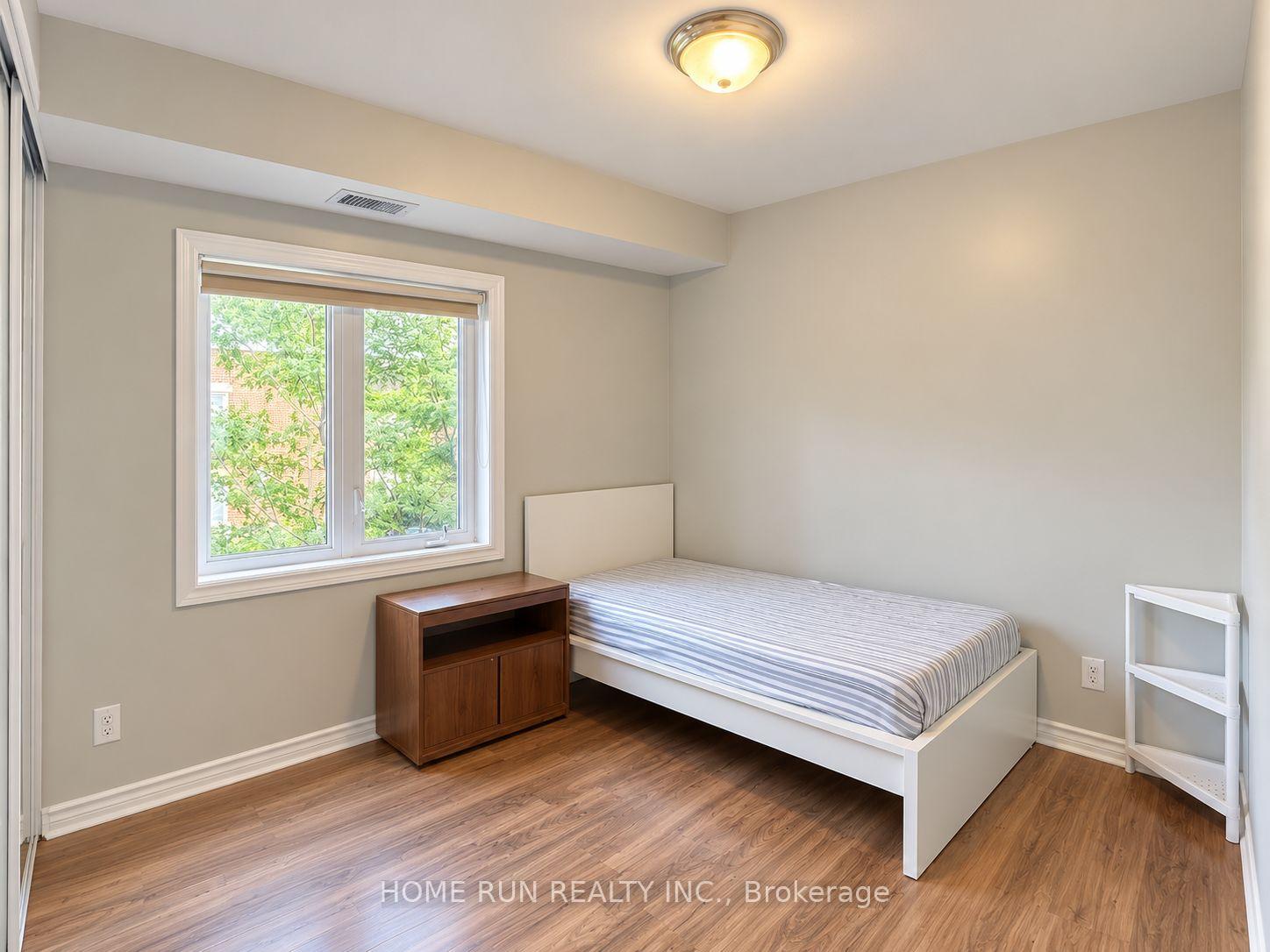 Photo 12 of 100 Blackburn Avenue, Ottawa, Sandy Hill — HOMEH